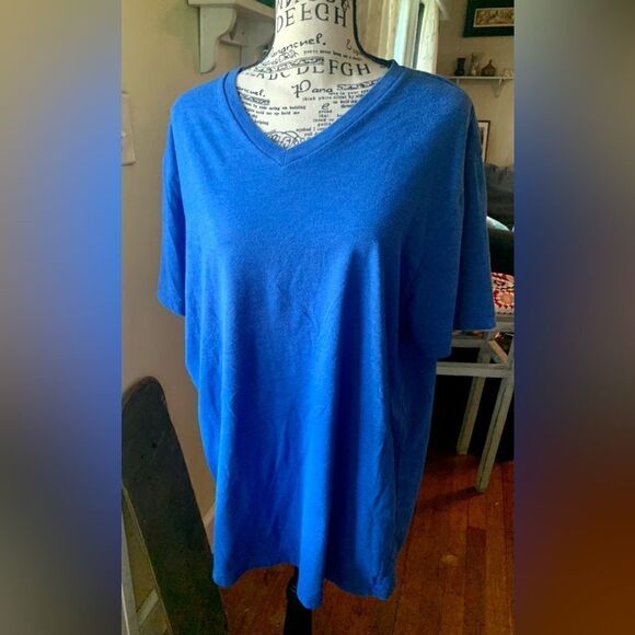 J. Crew V-neck Tee - Picture 1 of 5